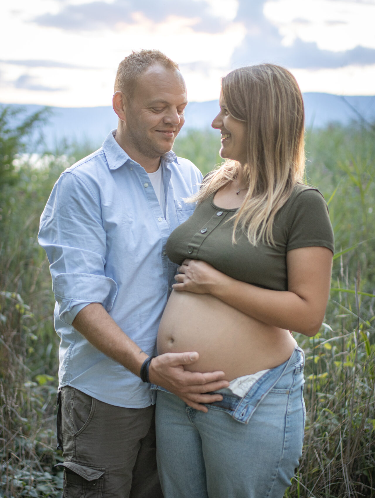 karine lu photo photographe grossesse Suisse romande Fribourg Broye