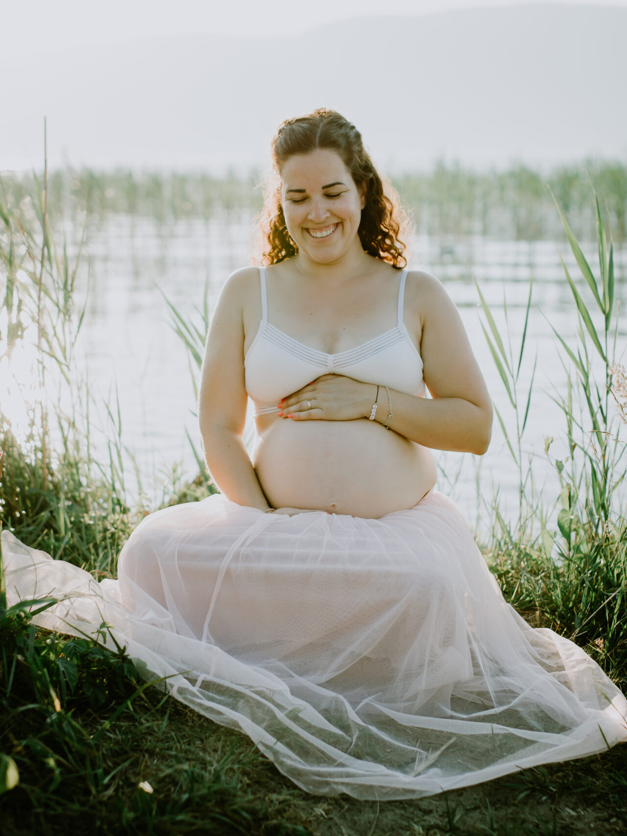 karine lu photo photographe grossesse Suisse romande Fribourg Broye