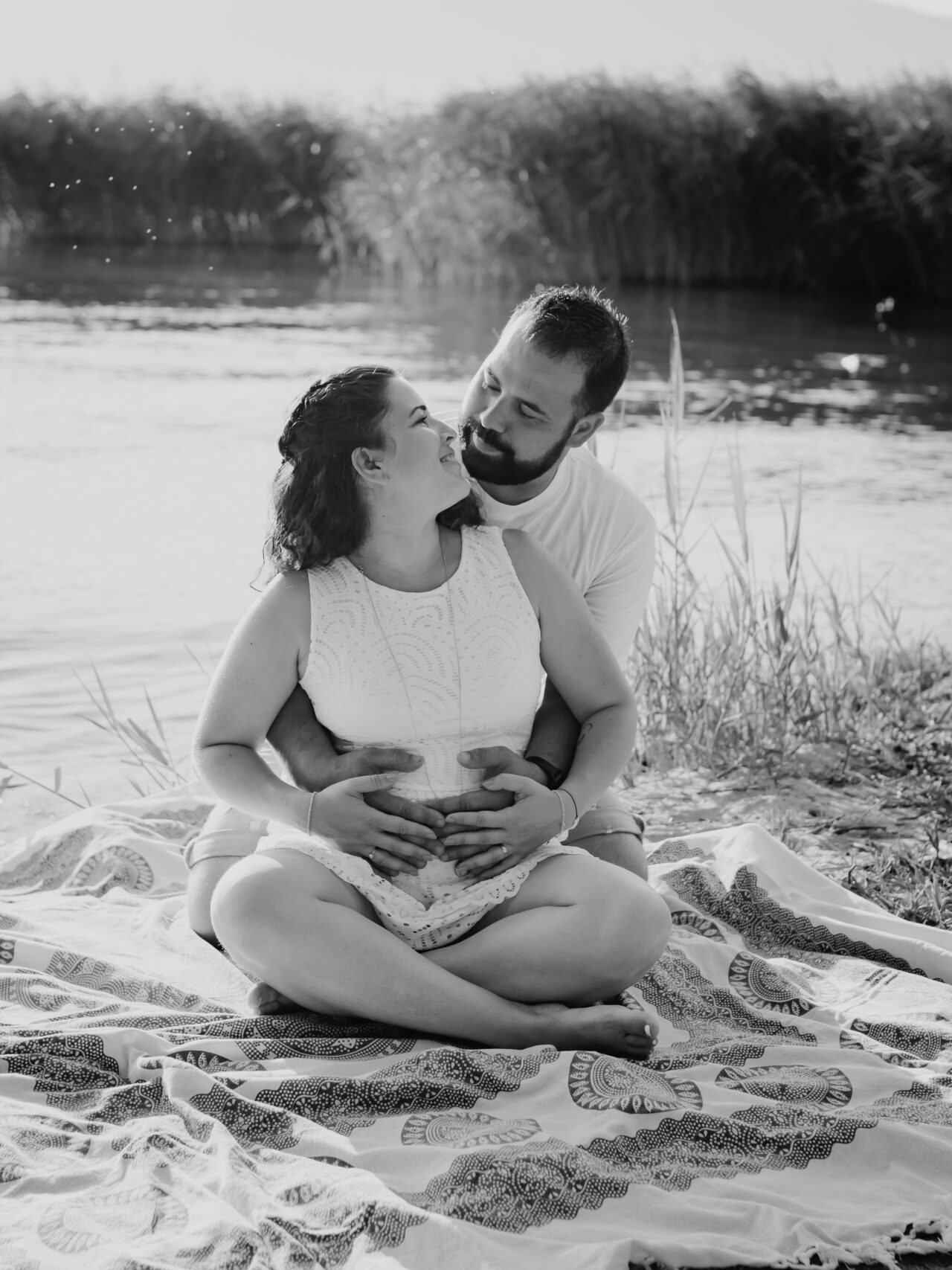 karine lu photo photographe grossesse Suisse romande Fribourg Broye